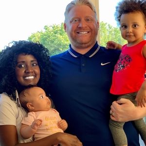 Meet your Posher, Gregory